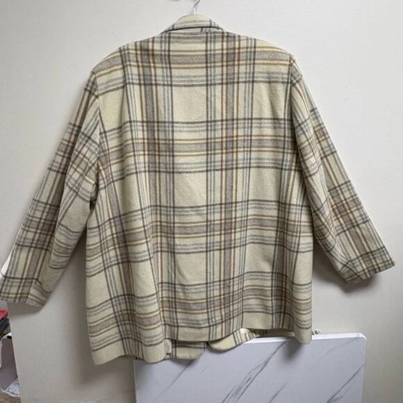 Vintage Kathryn Deene women’s plaid Blazer size 22/24 Beige Tan Checkered wool - Picture 2 of 3